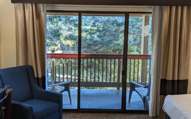 Comfort Inn Monterey Peninsula Airport