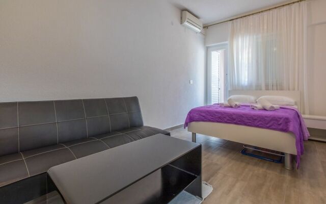 Apartments Mirela