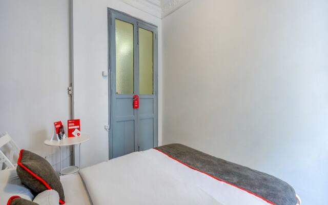 OYO Ruzafa Guesthouse