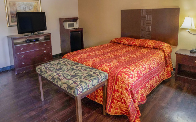 OYO Hotel Opp Al, Floral Hwy