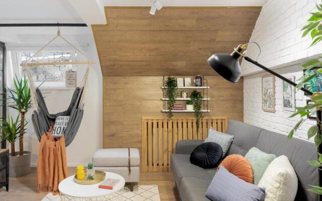 Historical Center 2 by CityLife Suites