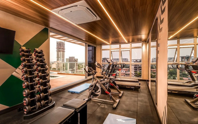 Houze Stay & Residences by AVA