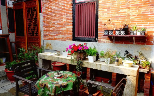 Pearl Coffee Guest House