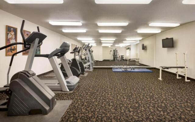 Travelodge by Wyndham Alpine