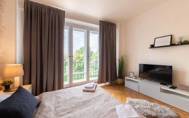 Luxury apartment in prime location