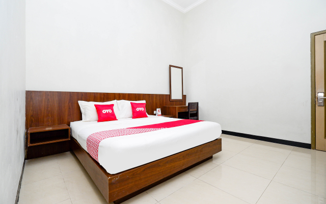 Super OYO 2436 Hotel Kencana