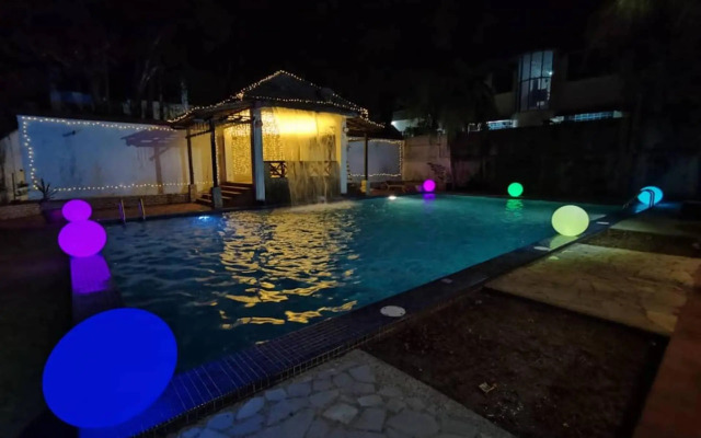 Seremban Grande Villa 163 by Vale Pine