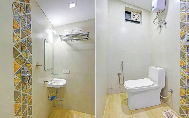Fabhotel 22 Squares Living Spaces