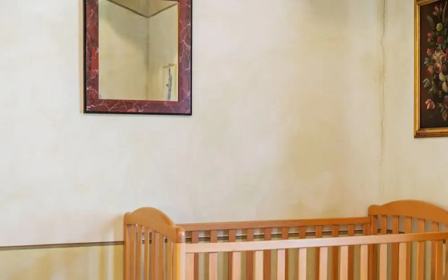 Elegant Apartment Only 1 Hour From Rome