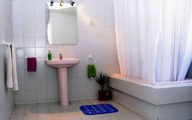 Barcelona Nice & Cozy B&B