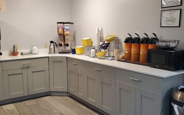 SureStay Plus by Best Western Beaumont