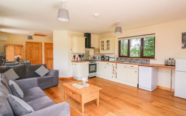 Cherry Tree Lodge