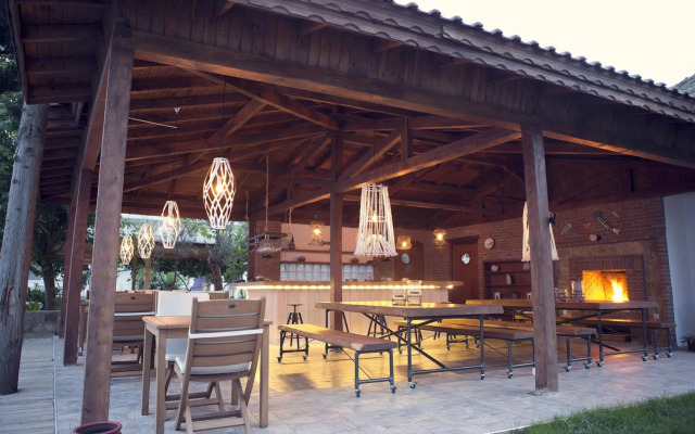 Vira Demir Boutique Hotel & Beach