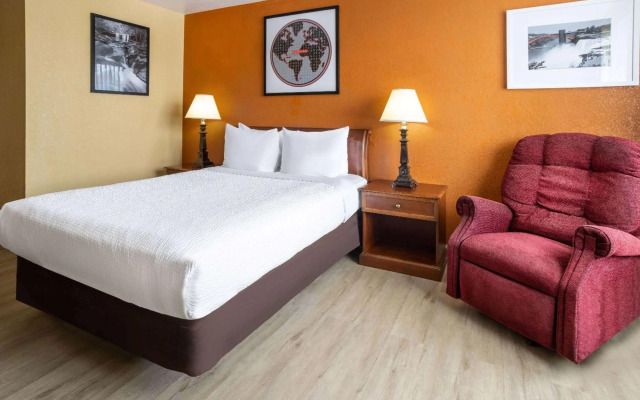 Ramada by Wyndham Rome / Verona