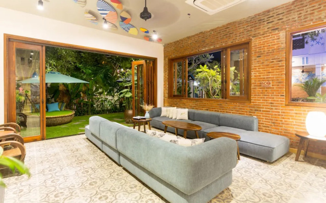 An Bang Beachside Boutique