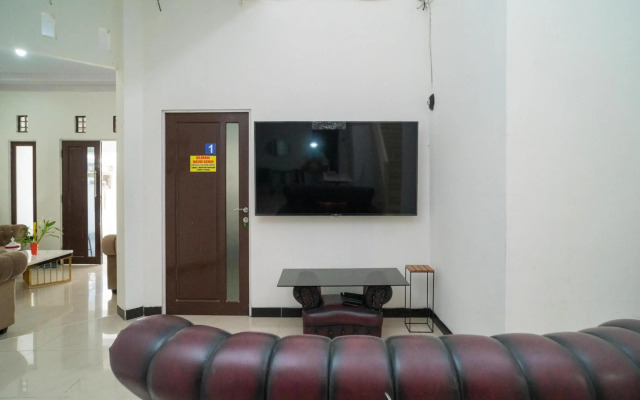 RedDoorz Syariah near Citraland Banjarmasin