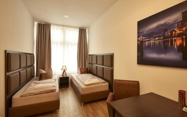 Harbour Apartments
