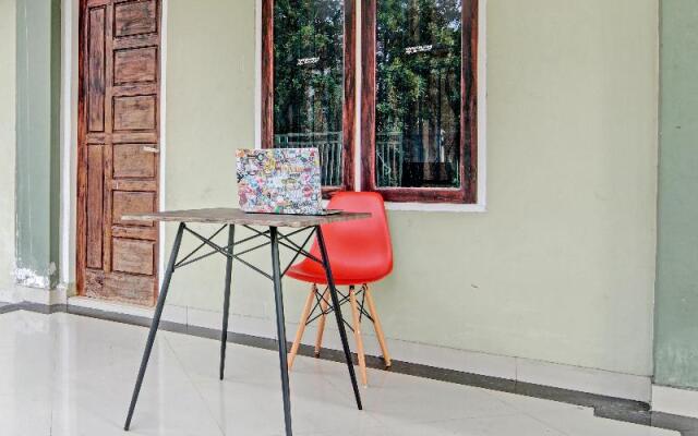 OYO 91642 Fhazel Residence Syariah