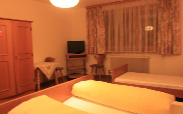 Pension & Restaurant TsingDao