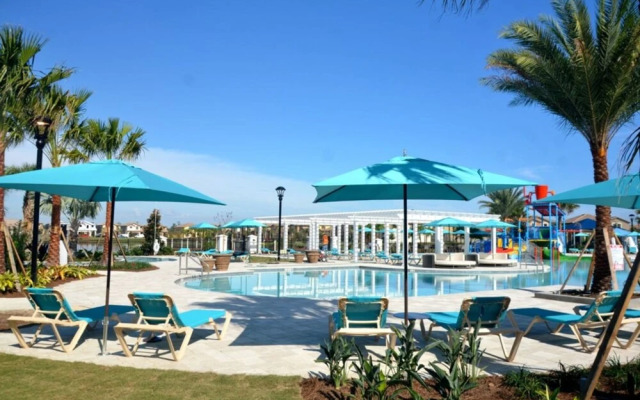 Windsor at Westside 8852