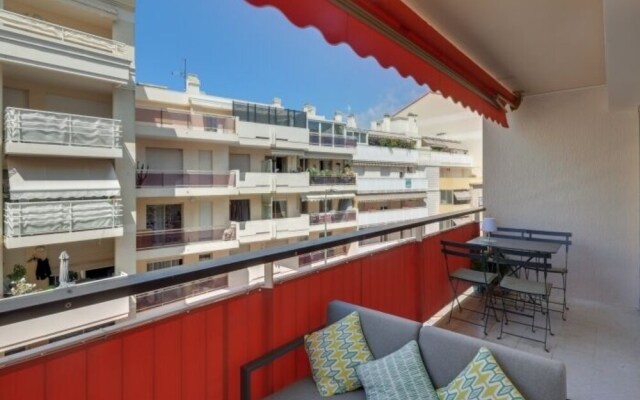 4 people apartment Cannes Pointe Croisette by Weekome