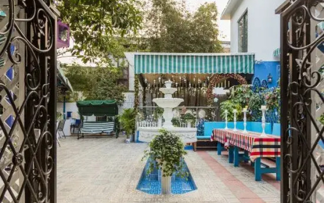 If Courtyard