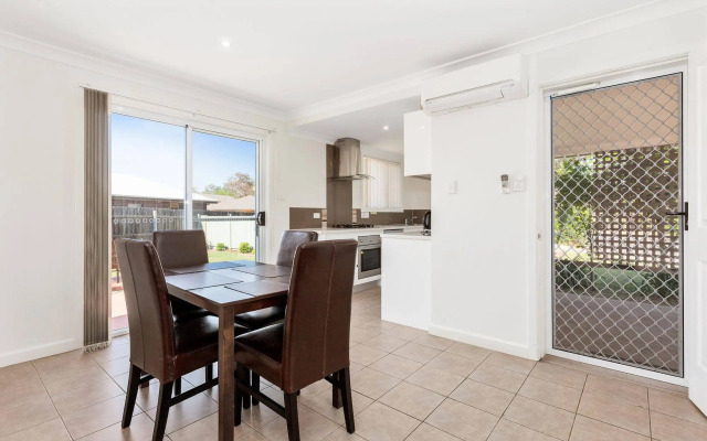 Aden Mudgee Apartments