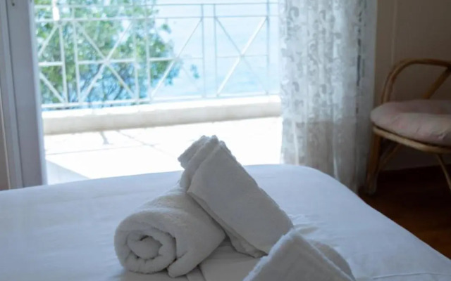 Palaiohora Avias Apartments 2