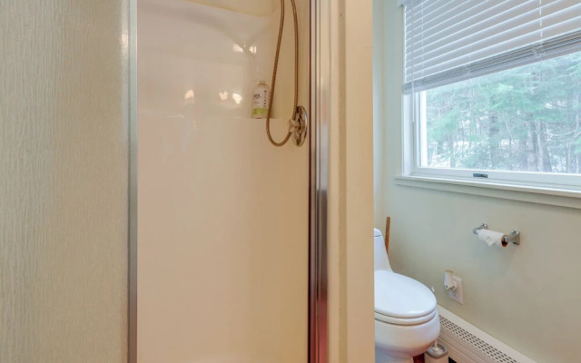 Ski, Golf & Hike: Spacious Dover Retreat!