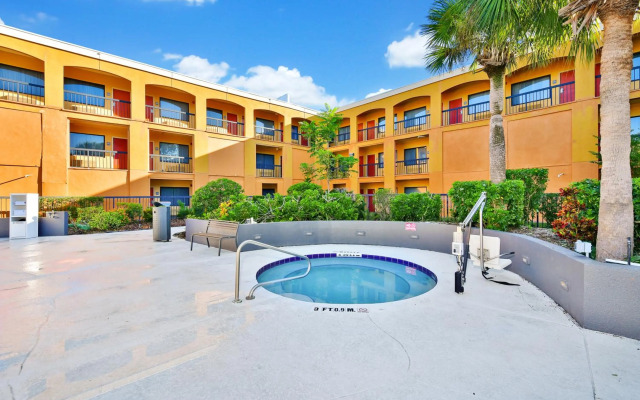 Mi Casa Hotel