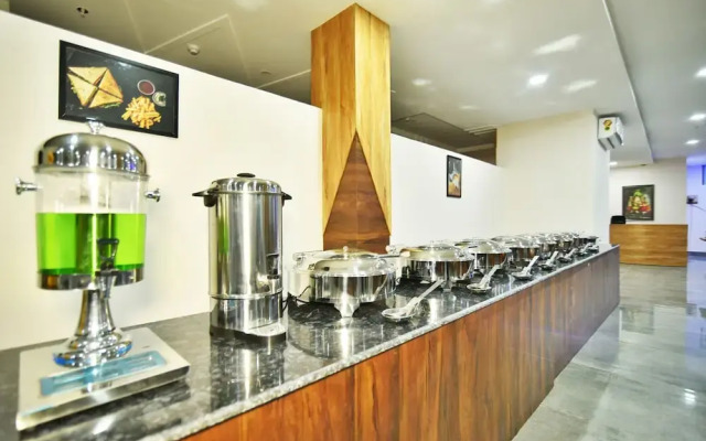 Dhauladhar Hills Resorts