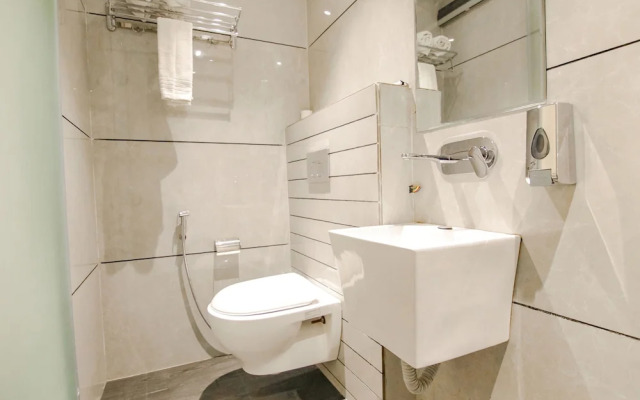 Fabhotel Sonachi Grand