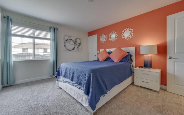 Champions Gate Resort - Modern Furnishings