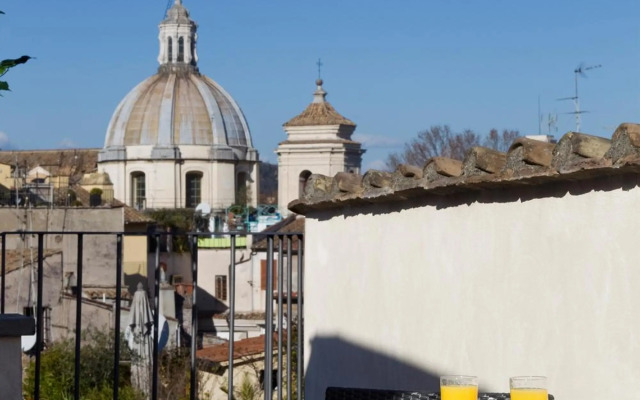 Navona Palace Luxury Inn