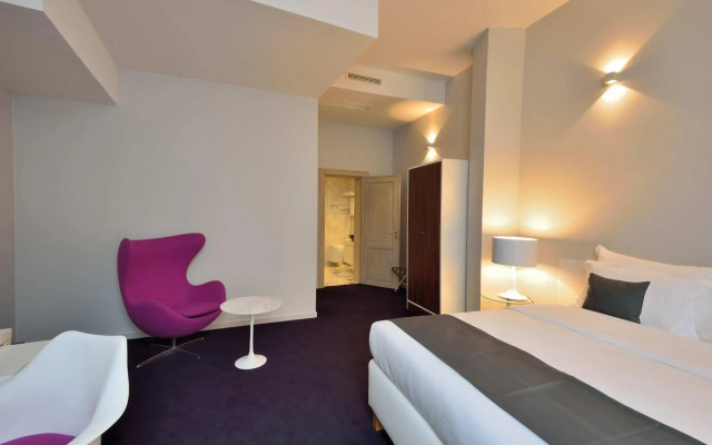 Hotel Retro