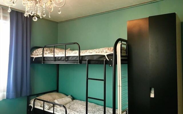 Avocado Guesthouse - Hostel