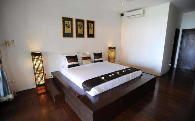 All Inclusive 4 Bedroom Beach Front
