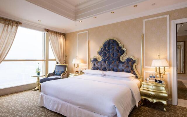 Sheraton Chongqing Hotel