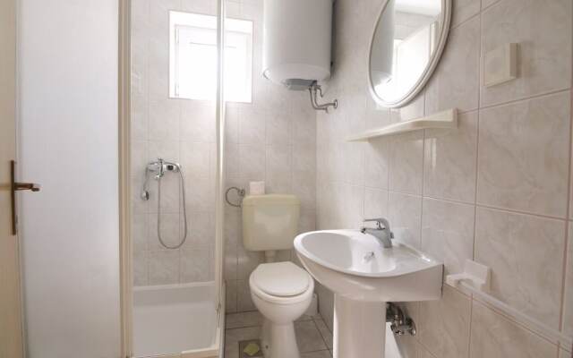 Zora - Garden Terrace and Grill - A2