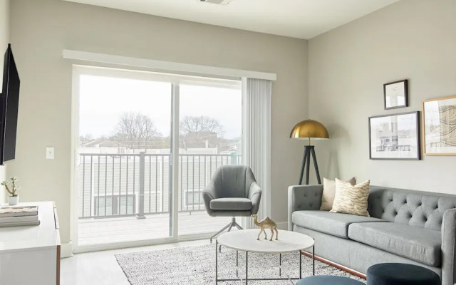 Sonder by Marriott Bonvoy Belcourt Apartments Hillsboro Village