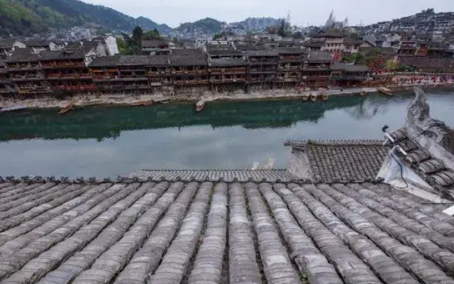 Jiangbei Linjiang Boutique Inn