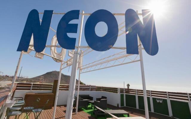 Hostel Neon Tenerife