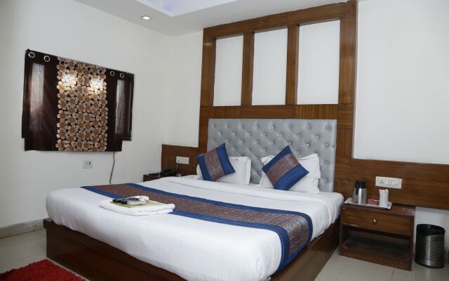 Comfort Rooms