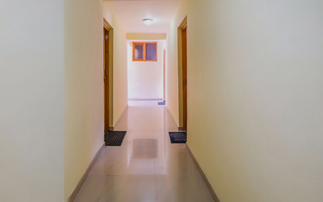 OYO 23371 Solang Holiday Inn
