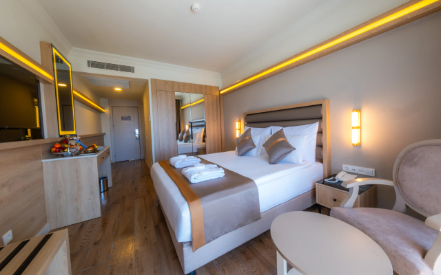 Aydinbey King's Palace & Spa -Ultra All Inclusive