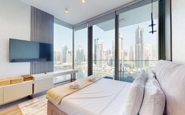 Primestay - LIV 1BR Marina View - Dubai
