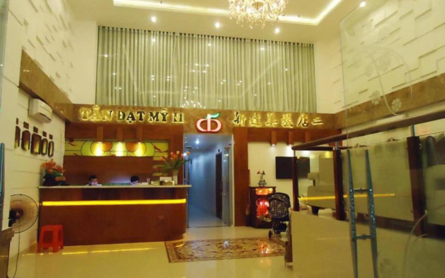Tan Dat My 2 Hotel
