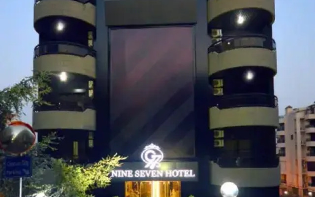 Nine Seven Hotel Jounieh
