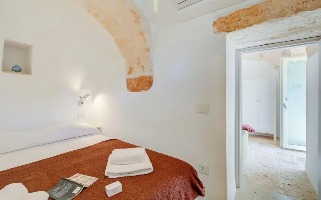 Dimora Tra Gli Ulivi With Private Jacuzzi