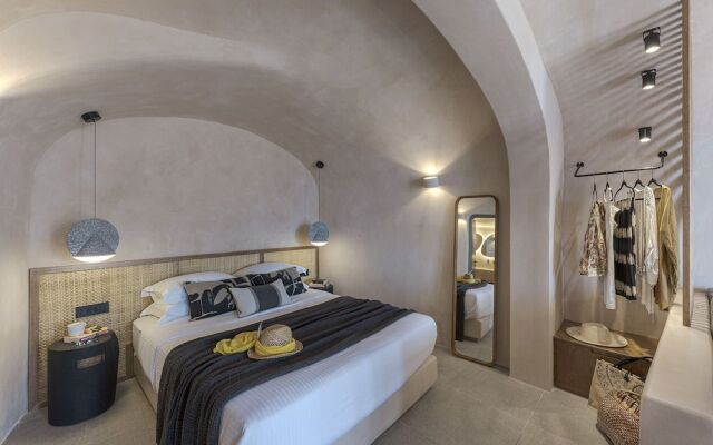 The Exotic Cave Suite